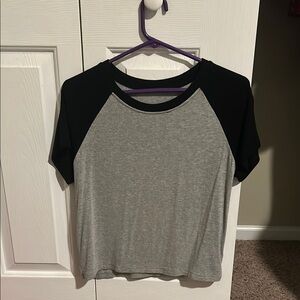 SHEIN Gray and Black Raglan Crop Tee